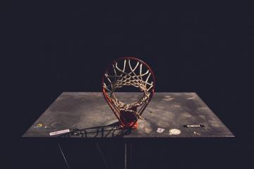 开云体育APP下载-绿茵赛道，当威尔士用F1节奏一波带走厄瓜多尔