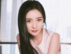 开云体育平台APP-黄潜艇碾碎苏格兰堡垒，凯塞多如何成为比利亚雷亚尔的无解密钥