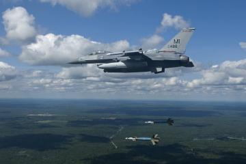 开云APP-节奏之刃与关键先生，当武切维奇在寂静中点燃全场