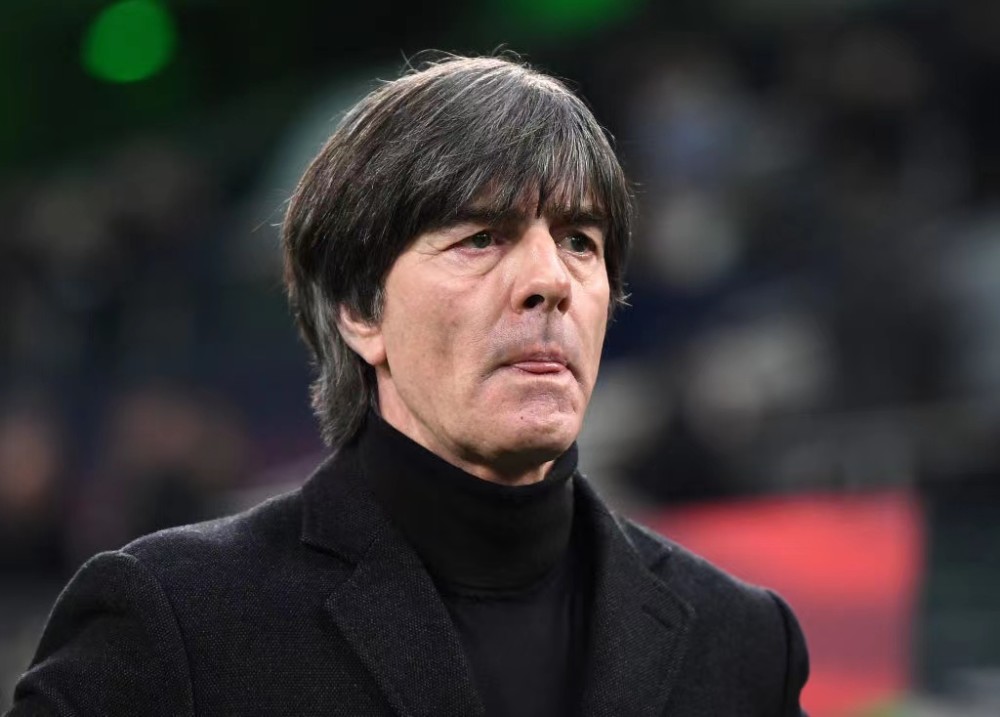 开云体育入口-法国队力克德国队，黄鸭组合高光表现