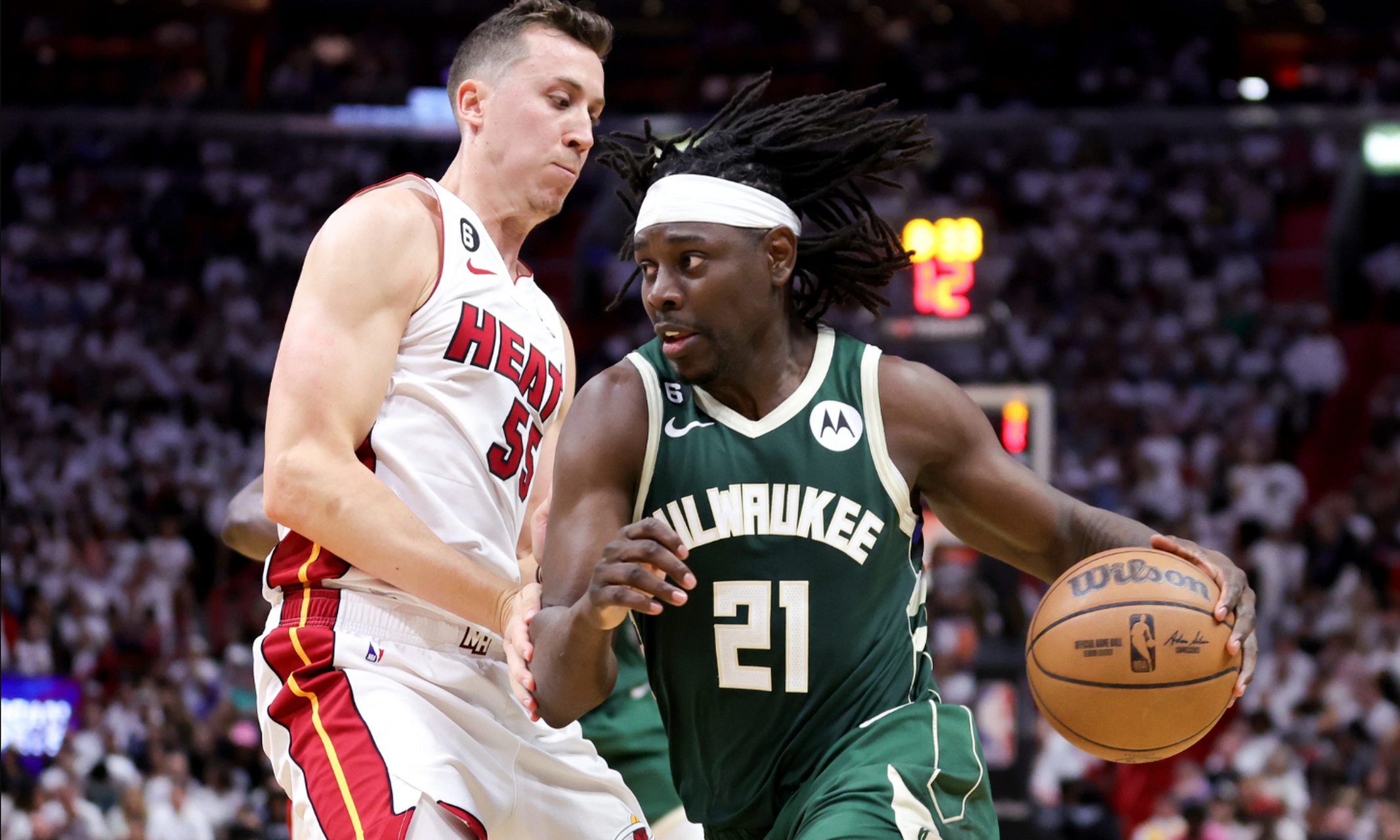 开云体育app-雄鹿大胜魔术，米德尔顿砍下高效得分