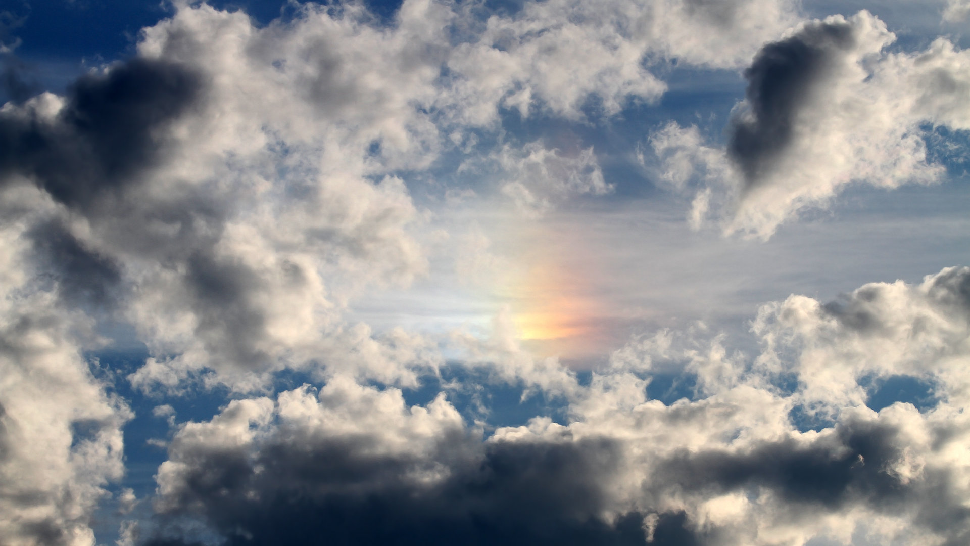 开云体育官方网站-黑旋风席卷圣西罗！门迪单人打爆防线，意甲迎来新统治级现象