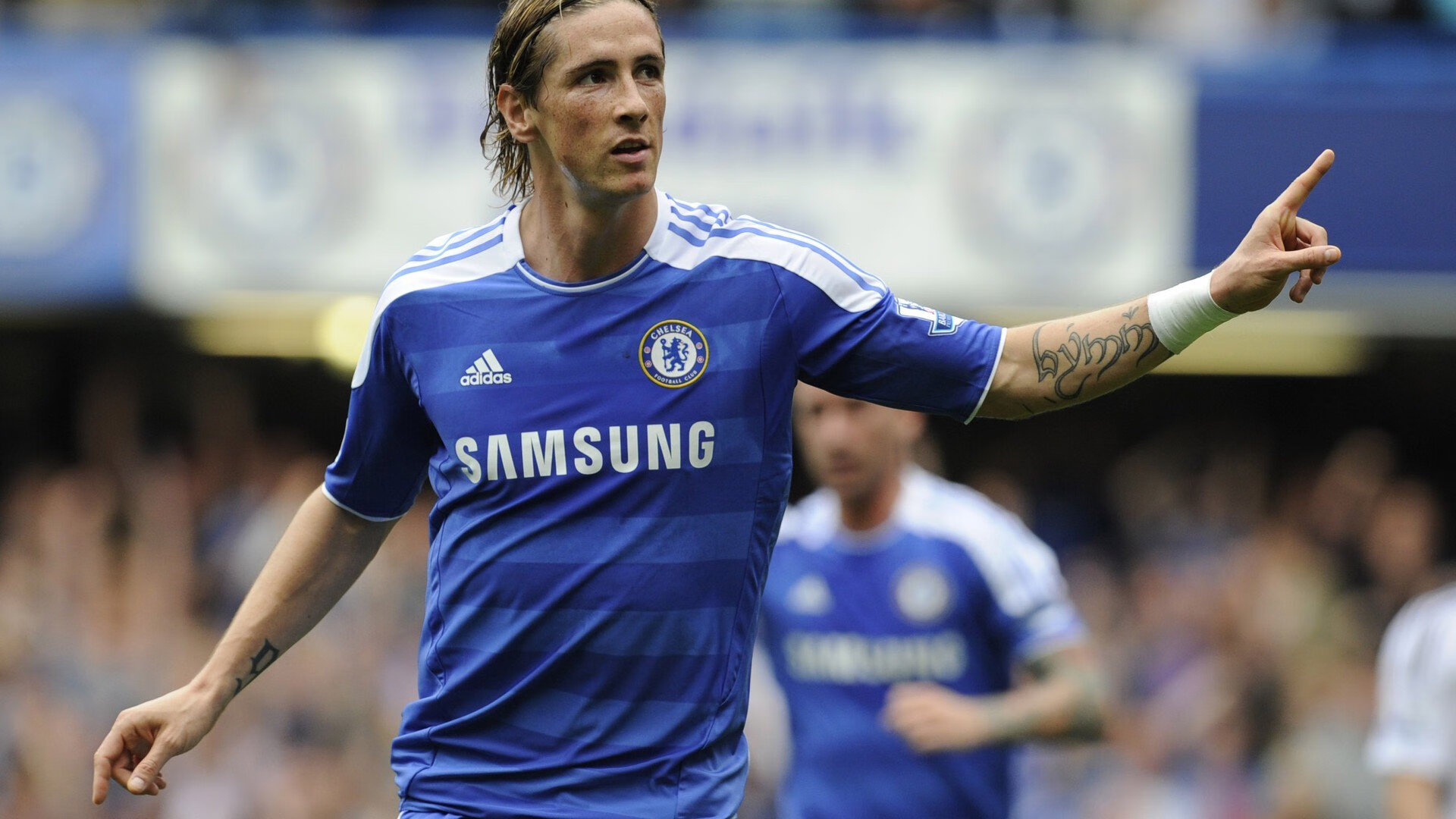 开云官网-哈兰德爆发之夜，亚特兰大正面击溃雷恩，足球的两种暴力美学