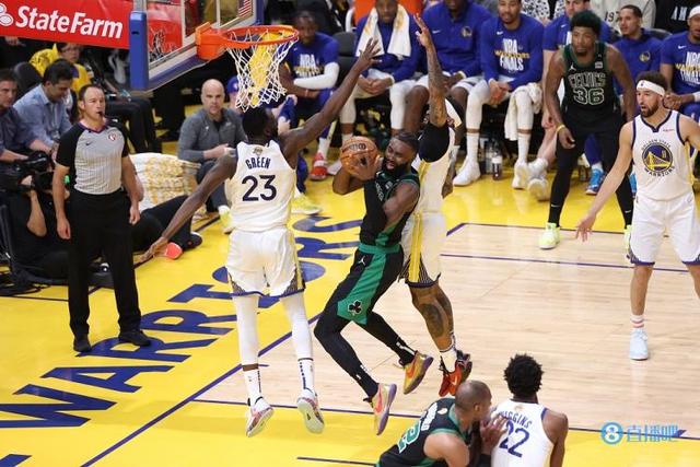 开云体育中国-吉林队对阵凯尔特人，杰伦格林冠军级表现